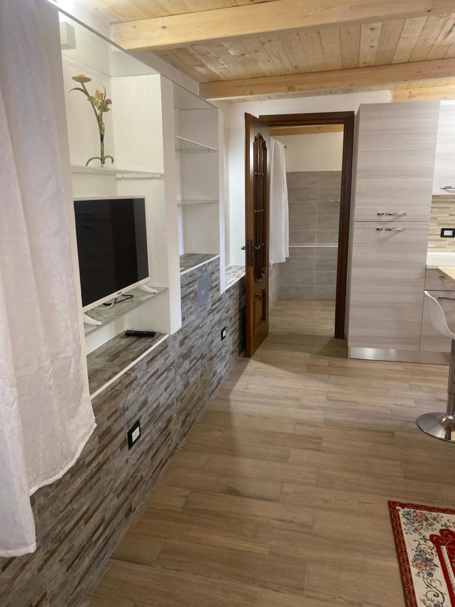 Monolocale Indipendente Nel Quartiere Residenziale Genneruxi Apartment Cagliari Exterior photo
